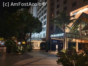 [P06] Marriot hotel » foto by robert
 - 
<span class="allrVoted glyphicon glyphicon-heart hidden" id="av1129975"></span>
<a class="m-l-10 hidden" id="sv1129975" onclick="voting_Foto_DelVot(,1129975,24817)" role="button">șterge vot <span class="glyphicon glyphicon-remove"></span></a>
<a id="v91129975" class=" c-red"  onclick="voting_Foto_SetVot(1129975)" role="button"><span class="glyphicon glyphicon-heart-empty"></span> <b>LIKE</b> = Votează poza</a> <img class="hidden"  id="f1129975W9" src="/imagini/loader.gif" border="0" /><span class="AjErrMes hidden" id="e1129975ErM"></span>