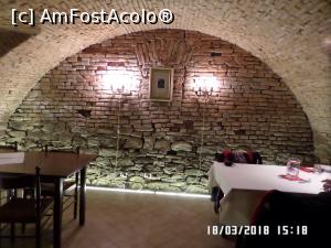 [P33] În fosta pivniță boltită » foto by Alina53
 - 
<span class="allrVoted glyphicon glyphicon-heart hidden" id="av1051976"></span>
<a class="m-l-10 hidden" id="sv1051976" onclick="voting_Foto_DelVot(,1051976,24837)" role="button">șterge vot <span class="glyphicon glyphicon-remove"></span></a>
<a id="v91051976" class=" c-red"  onclick="voting_Foto_SetVot(1051976)" role="button"><span class="glyphicon glyphicon-heart-empty"></span> <b>LIKE</b> = Votează poza</a> <img class="hidden"  id="f1051976W9" src="/imagini/loader.gif" border="0" /><span class="AjErrMes hidden" id="e1051976ErM"></span>