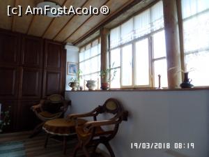 [P37] În veranda pensiunii » foto by Alina53
 - 
<span class="allrVoted glyphicon glyphicon-heart hidden" id="av1051991"></span>
<a class="m-l-10 hidden" id="sv1051991" onclick="voting_Foto_DelVot(,1051991,24837)" role="button">șterge vot <span class="glyphicon glyphicon-remove"></span></a>
<a id="v91051991" class=" c-red"  onclick="voting_Foto_SetVot(1051991)" role="button"><span class="glyphicon glyphicon-heart-empty"></span> <b>LIKE</b> = Votează poza</a> <img class="hidden"  id="f1051991W9" src="/imagini/loader.gif" border="0" /><span class="AjErrMes hidden" id="e1051991ErM"></span>