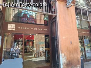[P07] Mercato di Mezzo » foto by Carmen Ion
 - 
<span class="allrVoted glyphicon glyphicon-heart hidden" id="av1540148"></span>
<a class="m-l-10 hidden" id="sv1540148" onclick="voting_Foto_DelVot(,1540148,24890)" role="button">șterge vot <span class="glyphicon glyphicon-remove"></span></a>
<a id="v91540148" class=" c-red"  onclick="voting_Foto_SetVot(1540148)" role="button"><span class="glyphicon glyphicon-heart-empty"></span> <b>LIKE</b> = Votează poza</a> <img class="hidden"  id="f1540148W9" src="/imagini/loader.gif" border="0" /><span class="AjErrMes hidden" id="e1540148ErM"></span>