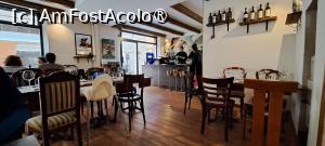 [P54] Ristorantino Vamolino, interior » foto by irinad
 - 
<span class="allrVoted glyphicon glyphicon-heart hidden" id="av1520226"></span>
<a class="m-l-10 hidden" id="sv1520226" onclick="voting_Foto_DelVot(,1520226,24890)" role="button">șterge vot <span class="glyphicon glyphicon-remove"></span></a>
<a id="v91520226" class=" c-red"  onclick="voting_Foto_SetVot(1520226)" role="button"><span class="glyphicon glyphicon-heart-empty"></span> <b>LIKE</b> = Votează poza</a> <img class="hidden"  id="f1520226W9" src="/imagini/loader.gif" border="0" /><span class="AjErrMes hidden" id="e1520226ErM"></span>