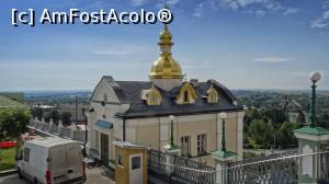 [P13] Sfânta Lavră Poceaev: Biserica Sfânta Varvara (Barbara), în care se slujește doar în Săptămâna luminată și în ziua hramului » foto by mariana.olaru
 - 
<span class="allrVoted glyphicon glyphicon-heart hidden" id="av1055221"></span>
<a class="m-l-10 hidden" id="sv1055221" onclick="voting_Foto_DelVot(,1055221,24901)" role="button">șterge vot <span class="glyphicon glyphicon-remove"></span></a>
<a id="v91055221" class=" c-red"  onclick="voting_Foto_SetVot(1055221)" role="button"><span class="glyphicon glyphicon-heart-empty"></span> <b>LIKE</b> = Votează poza</a> <img class="hidden"  id="f1055221W9" src="/imagini/loader.gif" border="0" /><span class="AjErrMes hidden" id="e1055221ErM"></span>