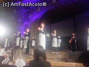 [P26] Ateneul Român, sala de spectacol, suntem aplaudați de către gazde, » foto by Mioritik
 - 
<span class="allrVoted glyphicon glyphicon-heart hidden" id="av1347219"></span>
<a class="m-l-10 hidden" id="sv1347219" onclick="voting_Foto_DelVot(,1347219,25050)" role="button">șterge vot <span class="glyphicon glyphicon-remove"></span></a>
<a id="v91347219" class=" c-red"  onclick="voting_Foto_SetVot(1347219)" role="button"><span class="glyphicon glyphicon-heart-empty"></span> <b>LIKE</b> = Votează poza</a> <img class="hidden"  id="f1347219W9" src="/imagini/loader.gif" border="0" /><span class="AjErrMes hidden" id="e1347219ErM"></span>