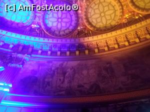 [P27] Ateneul Român, sala de spectacol » foto by Mioritik
 - 
<span class="allrVoted glyphicon glyphicon-heart hidden" id="av1347220"></span>
<a class="m-l-10 hidden" id="sv1347220" onclick="voting_Foto_DelVot(,1347220,25050)" role="button">șterge vot <span class="glyphicon glyphicon-remove"></span></a>
<a id="v91347220" class=" c-red"  onclick="voting_Foto_SetVot(1347220)" role="button"><span class="glyphicon glyphicon-heart-empty"></span> <b>LIKE</b> = Votează poza</a> <img class="hidden"  id="f1347220W9" src="/imagini/loader.gif" border="0" /><span class="AjErrMes hidden" id="e1347220ErM"></span>