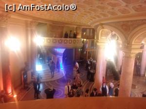 [P08] Ateneul Român, sala mare de la intrare, parter, vedere din balcon » foto by Mioritik
 - 
<span class="allrVoted glyphicon glyphicon-heart hidden" id="av1347201"></span>
<a class="m-l-10 hidden" id="sv1347201" onclick="voting_Foto_DelVot(,1347201,25050)" role="button">șterge vot <span class="glyphicon glyphicon-remove"></span></a>
<a id="v91347201" class=" c-red"  onclick="voting_Foto_SetVot(1347201)" role="button"><span class="glyphicon glyphicon-heart-empty"></span> <b>LIKE</b> = Votează poza</a> <img class="hidden"  id="f1347201W9" src="/imagini/loader.gif" border="0" /><span class="AjErrMes hidden" id="e1347201ErM"></span>