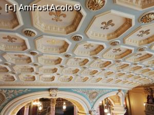 [P11] Ateneul Român - interior, holul mare » foto by ⭐ValentinB_88⭐
 - 
<span class="allrVoted glyphicon glyphicon-heart hidden" id="av1335380"></span>
<a class="m-l-10 hidden" id="sv1335380" onclick="voting_Foto_DelVot(,1335380,25050)" role="button">șterge vot <span class="glyphicon glyphicon-remove"></span></a>
<a id="v91335380" class=" c-red"  onclick="voting_Foto_SetVot(1335380)" role="button"><span class="glyphicon glyphicon-heart-empty"></span> <b>LIKE</b> = Votează poza</a> <img class="hidden"  id="f1335380W9" src="/imagini/loader.gif" border="0" /><span class="AjErrMes hidden" id="e1335380ErM"></span>