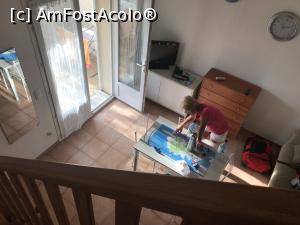 [P04] Camera de zi unde ne făceam planurile de excursii » foto by Mika
 - 
<span class="allrVoted glyphicon glyphicon-heart hidden" id="av1065721"></span>
<a class="m-l-10 hidden" id="sv1065721" onclick="voting_Foto_DelVot(,1065721,25051)" role="button">șterge vot <span class="glyphicon glyphicon-remove"></span></a>
<a id="v91065721" class=" c-red"  onclick="voting_Foto_SetVot(1065721)" role="button"><span class="glyphicon glyphicon-heart-empty"></span> <b>LIKE</b> = Votează poza</a> <img class="hidden"  id="f1065721W9" src="/imagini/loader.gif" border="0" /><span class="AjErrMes hidden" id="e1065721ErM"></span>