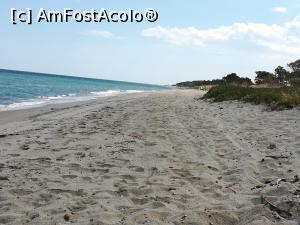 [P06] Plaja din apropiere. Era aproape pustie.  » foto by Mika
 - 
<span class="allrVoted glyphicon glyphicon-heart hidden" id="av1065723"></span>
<a class="m-l-10 hidden" id="sv1065723" onclick="voting_Foto_DelVot(,1065723,25051)" role="button">șterge vot <span class="glyphicon glyphicon-remove"></span></a>
<a id="v91065723" class=" c-red"  onclick="voting_Foto_SetVot(1065723)" role="button"><span class="glyphicon glyphicon-heart-empty"></span> <b>LIKE</b> = Votează poza</a> <img class="hidden"  id="f1065723W9" src="/imagini/loader.gif" border="0" /><span class="AjErrMes hidden" id="e1065723ErM"></span>