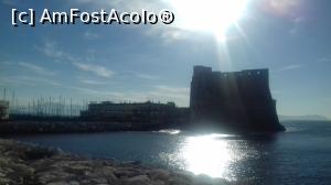 [P03] Hotelul Transatlantico și Castel dell'Ovo, în lumina crudă a dimineții » foto by diacrys*
 - 
<span class="allrVoted glyphicon glyphicon-heart hidden" id="av1067019"></span>
<a class="m-l-10 hidden" id="sv1067019" onclick="voting_Foto_DelVot(,1067019,25076)" role="button">șterge vot <span class="glyphicon glyphicon-remove"></span></a>
<a id="v91067019" class=" c-red"  onclick="voting_Foto_SetVot(1067019)" role="button"><span class="glyphicon glyphicon-heart-empty"></span> <b>LIKE</b> = Votează poza</a> <img class="hidden"  id="f1067019W9" src="/imagini/loader.gif" border="0" /><span class="AjErrMes hidden" id="e1067019ErM"></span>