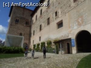 [P01] Castelul Rocca Borromeo din Angera.  » foto by Diaura*
 - 
<span class="allrVoted glyphicon glyphicon-heart hidden" id="av1068459"></span>
<a class="m-l-10 hidden" id="sv1068459" onclick="voting_Foto_DelVot(,1068459,25106)" role="button">șterge vot <span class="glyphicon glyphicon-remove"></span></a>
<a id="v91068459" class=" c-red"  onclick="voting_Foto_SetVot(1068459)" role="button"><span class="glyphicon glyphicon-heart-empty"></span> <b>LIKE</b> = Votează poza</a> <img class="hidden"  id="f1068459W9" src="/imagini/loader.gif" border="0" /><span class="AjErrMes hidden" id="e1068459ErM"></span>