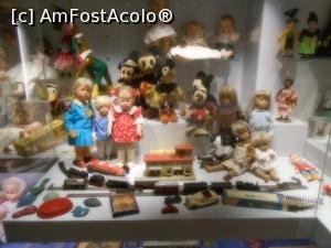 [P08] Muzeul papusilor si jucariilor din Castelul Rocca Borromeo din Angera - Italia » foto by Diaura*
 - 
<span class="allrVoted glyphicon glyphicon-heart hidden" id="av1068865"></span>
<a class="m-l-10 hidden" id="sv1068865" onclick="voting_Foto_DelVot(,1068865,25106)" role="button">șterge vot <span class="glyphicon glyphicon-remove"></span></a>
<a id="v91068865" class=" c-red"  onclick="voting_Foto_SetVot(1068865)" role="button"><span class="glyphicon glyphicon-heart-empty"></span> <b>LIKE</b> = Votează poza</a> <img class="hidden"  id="f1068865W9" src="/imagini/loader.gif" border="0" /><span class="AjErrMes hidden" id="e1068865ErM"></span>
