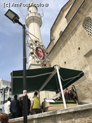 [P22] Aici am pozat cosciugul » foto by krisstinna
 - 
<span class="allrVoted glyphicon glyphicon-heart hidden" id="av1073514"></span>
<a class="m-l-10 hidden" id="sv1073514" onclick="voting_Foto_DelVot(,1073514,25184)" role="button">șterge vot <span class="glyphicon glyphicon-remove"></span></a>
<a id="v91073514" class=" c-red"  onclick="voting_Foto_SetVot(1073514)" role="button"><span class="glyphicon glyphicon-heart-empty"></span> <b>LIKE</b> = Votează poza</a> <img class="hidden"  id="f1073514W9" src="/imagini/loader.gif" border="0" /><span class="AjErrMes hidden" id="e1073514ErM"></span>