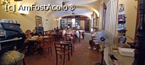 [P06] Sala de mese de la Pasticceria Abrate » foto by BristenaBrad
 - 
<span class="allrVoted glyphicon glyphicon-heart hidden" id="av1540683"></span>
<a class="m-l-10 hidden" id="sv1540683" onclick="voting_Foto_DelVot(,1540683,25210)" role="button">șterge vot <span class="glyphicon glyphicon-remove"></span></a>
<a id="v91540683" class=" c-red"  onclick="voting_Foto_SetVot(1540683)" role="button"><span class="glyphicon glyphicon-heart-empty"></span> <b>LIKE</b> = Votează poza</a> <img class="hidden"  id="f1540683W9" src="/imagini/loader.gif" border="0" /><span class="AjErrMes hidden" id="e1540683ErM"></span>