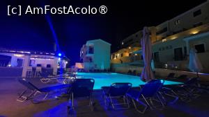[P21] Corfu Aquamarine - piscina » foto by Dragoș_MD
 - 
<span class="allrVoted glyphicon glyphicon-heart hidden" id="av1502355"></span>
<a class="m-l-10 hidden" id="sv1502355" onclick="voting_Foto_DelVot(,1502355,25367)" role="button">șterge vot <span class="glyphicon glyphicon-remove"></span></a>
<a id="v91502355" class=" c-red"  onclick="voting_Foto_SetVot(1502355)" role="button"><span class="glyphicon glyphicon-heart-empty"></span> <b>LIKE</b> = Votează poza</a> <img class="hidden"  id="f1502355W9" src="/imagini/loader.gif" border="0" /><span class="AjErrMes hidden" id="e1502355ErM"></span>