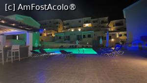 [P22] Corfu Aquamarine - piscina » foto by Dragoș_MD
 - 
<span class="allrVoted glyphicon glyphicon-heart hidden" id="av1502356"></span>
<a class="m-l-10 hidden" id="sv1502356" onclick="voting_Foto_DelVot(,1502356,25367)" role="button">șterge vot <span class="glyphicon glyphicon-remove"></span></a>
<a id="v91502356" class=" c-red"  onclick="voting_Foto_SetVot(1502356)" role="button"><span class="glyphicon glyphicon-heart-empty"></span> <b>LIKE</b> = Votează poza</a> <img class="hidden"  id="f1502356W9" src="/imagini/loader.gif" border="0" /><span class="AjErrMes hidden" id="e1502356ErM"></span>