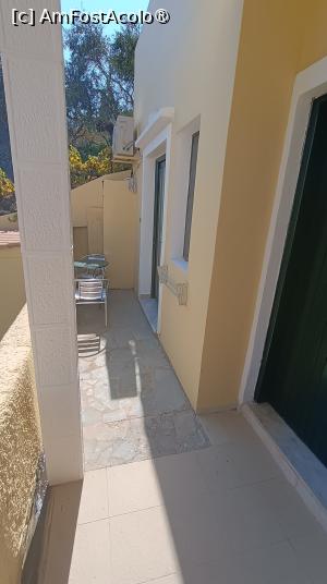 [P06] Corfu Aquamarine - prima cameră (balcon și loc de trecere!) » foto by Dragoș_MD
 - 
<span class="allrVoted glyphicon glyphicon-heart hidden" id="av1502340"></span>
<a class="m-l-10 hidden" id="sv1502340" onclick="voting_Foto_DelVot(,1502340,25367)" role="button">șterge vot <span class="glyphicon glyphicon-remove"></span></a>
<a id="v91502340" class=" c-red"  onclick="voting_Foto_SetVot(1502340)" role="button"><span class="glyphicon glyphicon-heart-empty"></span> <b>LIKE</b> = Votează poza</a> <img class="hidden"  id="f1502340W9" src="/imagini/loader.gif" border="0" /><span class="AjErrMes hidden" id="e1502340ErM"></span>