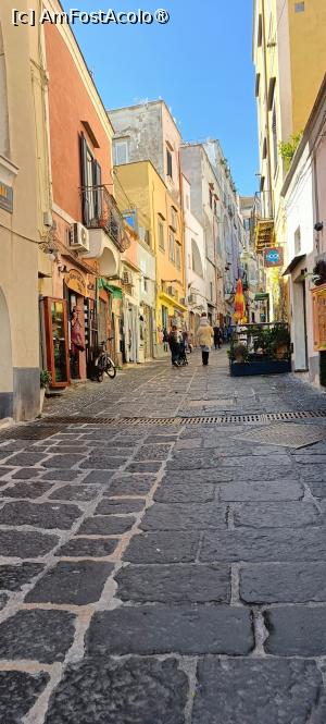 [P09] Via Vittorio Emanuele. » foto by tata123 🔱
 - 
<span class="allrVoted glyphicon glyphicon-heart hidden" id="av1527657"></span>
<a class="m-l-10 hidden" id="sv1527657" onclick="voting_Foto_DelVot(,1527657,25378)" role="button">șterge vot <span class="glyphicon glyphicon-remove"></span></a>
<a id="v91527657" class=" c-red"  onclick="voting_Foto_SetVot(1527657)" role="button"><span class="glyphicon glyphicon-heart-empty"></span> <b>LIKE</b> = Votează poza</a> <img class="hidden"  id="f1527657W9" src="/imagini/loader.gif" border="0" /><span class="AjErrMes hidden" id="e1527657ErM"></span>