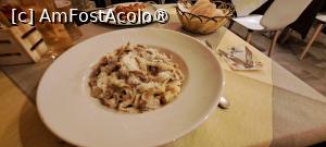 [P10] Tagliatelle ai funghi porcini » foto by irinad
 - 
<span class="allrVoted glyphicon glyphicon-heart hidden" id="av1407173"></span>
<a class="m-l-10 hidden" id="sv1407173" onclick="voting_Foto_DelVot(,1407173,25388)" role="button">șterge vot <span class="glyphicon glyphicon-remove"></span></a>
<a id="v91407173" class=" c-red"  onclick="voting_Foto_SetVot(1407173)" role="button"><span class="glyphicon glyphicon-heart-empty"></span> <b>LIKE</b> = Votează poza</a> <img class="hidden"  id="f1407173W9" src="/imagini/loader.gif" border="0" /><span class="AjErrMes hidden" id="e1407173ErM"></span>