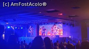 [P12] Poza din holul recepției » foto by rolrol
 - 
<span class="allrVoted glyphicon glyphicon-heart hidden" id="av1246801"></span>
<a class="m-l-10 hidden" id="sv1246801" onclick="voting_Foto_DelVot(,1246801,25393)" role="button">șterge vot <span class="glyphicon glyphicon-remove"></span></a>
<a id="v91246801" class=" c-red"  onclick="voting_Foto_SetVot(1246801)" role="button"><span class="glyphicon glyphicon-heart-empty"></span> <b>LIKE</b> = Votează poza</a> <img class="hidden"  id="f1246801W9" src="/imagini/loader.gif" border="0" /><span class="AjErrMes hidden" id="e1246801ErM"></span>