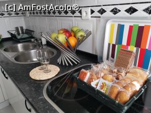 [P26] Bucătăria și parte din MD.  » foto by Aurici
 - 
<span class="allrVoted glyphicon glyphicon-heart hidden" id="av1091962"></span>
<a class="m-l-10 hidden" id="sv1091962" onclick="voting_Foto_DelVot(,1091962,25468)" role="button">șterge vot <span class="glyphicon glyphicon-remove"></span></a>
<a id="v91091962" class=" c-red"  onclick="voting_Foto_SetVot(1091962)" role="button"><span class="glyphicon glyphicon-heart-empty"></span> <b>LIKE</b> = Votează poza</a> <img class="hidden"  id="f1091962W9" src="/imagini/loader.gif" border="0" /><span class="AjErrMes hidden" id="e1091962ErM"></span>