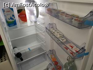 [P30] Ce-am găsit prin frigider.  » foto by Aurici
 - 
<span class="allrVoted glyphicon glyphicon-heart hidden" id="av1091967"></span>
<a class="m-l-10 hidden" id="sv1091967" onclick="voting_Foto_DelVot(,1091967,25468)" role="button">șterge vot <span class="glyphicon glyphicon-remove"></span></a>
<a id="v91091967" class=" c-red"  onclick="voting_Foto_SetVot(1091967)" role="button"><span class="glyphicon glyphicon-heart-empty"></span> <b>LIKE</b> = Votează poza</a> <img class="hidden"  id="f1091967W9" src="/imagini/loader.gif" border="0" /><span class="AjErrMes hidden" id="e1091967ErM"></span>