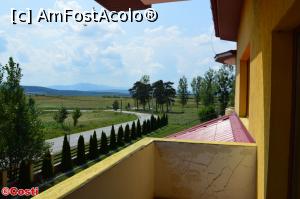 [P14] Vedere din balconul camerei, spre sud-vest » foto by Costi
 - 
<span class="allrVoted glyphicon glyphicon-heart hidden" id="av1095234"></span>
<a class="m-l-10 hidden" id="sv1095234" onclick="voting_Foto_DelVot(,1095234,25523)" role="button">șterge vot <span class="glyphicon glyphicon-remove"></span></a>
<a id="v91095234" class=" c-red"  onclick="voting_Foto_SetVot(1095234)" role="button"><span class="glyphicon glyphicon-heart-empty"></span> <b>LIKE</b> = Votează poza</a> <img class="hidden"  id="f1095234W9" src="/imagini/loader.gif" border="0" /><span class="AjErrMes hidden" id="e1095234ErM"></span>