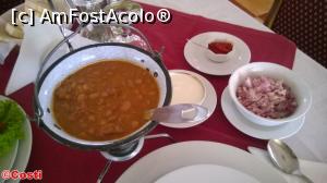 [P22] Fasole cu ardei iute și ceapă, servită în castronaș suspendat pe un suport » foto by Costi
 - 
<span class="allrVoted glyphicon glyphicon-heart hidden" id="av1095242"></span>
<a class="m-l-10 hidden" id="sv1095242" onclick="voting_Foto_DelVot(,1095242,25523)" role="button">șterge vot <span class="glyphicon glyphicon-remove"></span></a>
<a id="v91095242" class=" c-red"  onclick="voting_Foto_SetVot(1095242)" role="button"><span class="glyphicon glyphicon-heart-empty"></span> <b>LIKE</b> = Votează poza</a> <img class="hidden"  id="f1095242W9" src="/imagini/loader.gif" border="0" /><span class="AjErrMes hidden" id="e1095242ErM"></span>