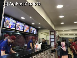 [P13] Donas Kütahya - prin restaurant » foto by nicole33
 - 
<span class="allrVoted glyphicon glyphicon-heart hidden" id="av1095831"></span>
<a class="m-l-10 hidden" id="sv1095831" onclick="voting_Foto_DelVot(,1095831,25536)" role="button">șterge vot <span class="glyphicon glyphicon-remove"></span></a>
<a id="v91095831" class=" c-red"  onclick="voting_Foto_SetVot(1095831)" role="button"><span class="glyphicon glyphicon-heart-empty"></span> <b>LIKE</b> = Votează poza</a> <img class="hidden"  id="f1095831W9" src="/imagini/loader.gif" border="0" /><span class="AjErrMes hidden" id="e1095831ErM"></span>
