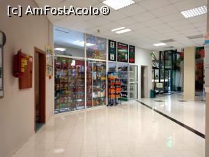 [P17] Interior hotel - magazinul nonstop » foto by Sebastian TM
 - 
<span class="allrVoted glyphicon glyphicon-heart hidden" id="av1097748"></span>
<a class="m-l-10 hidden" id="sv1097748" onclick="voting_Foto_DelVot(,1097748,25559)" role="button">șterge vot <span class="glyphicon glyphicon-remove"></span></a>
<a id="v91097748" class=" c-red"  onclick="voting_Foto_SetVot(1097748)" role="button"><span class="glyphicon glyphicon-heart-empty"></span> <b>LIKE</b> = Votează poza</a> <img class="hidden"  id="f1097748W9" src="/imagini/loader.gif" border="0" /><span class="AjErrMes hidden" id="e1097748ErM"></span>