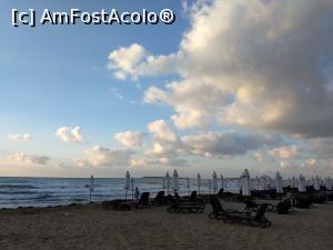 [P26] Plaja din imediata apropiere a hotelului » foto by Sebastian TM
 - 
<span class="allrVoted glyphicon glyphicon-heart hidden" id="av1097757"></span>
<a class="m-l-10 hidden" id="sv1097757" onclick="voting_Foto_DelVot(,1097757,25559)" role="button">șterge vot <span class="glyphicon glyphicon-remove"></span></a>
<a id="v91097757" class=" c-red"  onclick="voting_Foto_SetVot(1097757)" role="button"><span class="glyphicon glyphicon-heart-empty"></span> <b>LIKE</b> = Votează poza</a> <img class="hidden"  id="f1097757W9" src="/imagini/loader.gif" border="0" /><span class="AjErrMes hidden" id="e1097757ErM"></span>