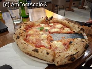 [P17] Niș, Pizzeria Tutto Passa, Pizza „Margarita”  în stil napolitan » foto by mprofeanu
 - 
<span class="allrVoted glyphicon glyphicon-heart hidden" id="av1533309"></span>
<a class="m-l-10 hidden" id="sv1533309" onclick="voting_Foto_DelVot(,1533309,25678)" role="button">șterge vot <span class="glyphicon glyphicon-remove"></span></a>
<a id="v91533309" class=" c-red"  onclick="voting_Foto_SetVot(1533309)" role="button"><span class="glyphicon glyphicon-heart-empty"></span> <b>LIKE</b> = Votează poza</a> <img class="hidden"  id="f1533309W9" src="/imagini/loader.gif" border="0" /><span class="AjErrMes hidden" id="e1533309ErM"></span>