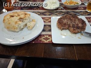 [P32] Niș, Kafana Ponoć, Masa noastră » foto by mprofeanu
 - 
<span class="allrVoted glyphicon glyphicon-heart hidden" id="av1533324"></span>
<a class="m-l-10 hidden" id="sv1533324" onclick="voting_Foto_DelVot(,1533324,25678)" role="button">șterge vot <span class="glyphicon glyphicon-remove"></span></a>
<a id="v91533324" class=" c-red"  onclick="voting_Foto_SetVot(1533324)" role="button"><span class="glyphicon glyphicon-heart-empty"></span> <b>LIKE</b> = Votează poza</a> <img class="hidden"  id="f1533324W9" src="/imagini/loader.gif" border="0" /><span class="AjErrMes hidden" id="e1533324ErM"></span>
