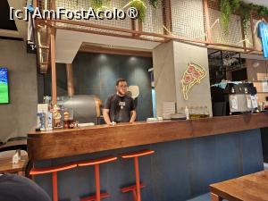 [P06] Niș, Pizzeria Tutto Passa, Sala destul de liberă sâmbătă seară pe la 19, Barul » foto by mprofeanu
 - 
<span class="allrVoted glyphicon glyphicon-heart hidden" id="av1533298"></span>
<a class="m-l-10 hidden" id="sv1533298" onclick="voting_Foto_DelVot(,1533298,25678)" role="button">șterge vot <span class="glyphicon glyphicon-remove"></span></a>
<a id="v91533298" class=" c-red"  onclick="voting_Foto_SetVot(1533298)" role="button"><span class="glyphicon glyphicon-heart-empty"></span> <b>LIKE</b> = Votează poza</a> <img class="hidden"  id="f1533298W9" src="/imagini/loader.gif" border="0" /><span class="AjErrMes hidden" id="e1533298ErM"></span>