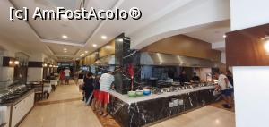 [P03] Restaurantul principal zona de grill » foto by aandrei2
 - 
<span class="allrVoted glyphicon glyphicon-heart hidden" id="av1320747"></span>
<a class="m-l-10 hidden" id="sv1320747" onclick="voting_Foto_DelVot(,1320747,25702)" role="button">șterge vot <span class="glyphicon glyphicon-remove"></span></a>
<a id="v91320747" class=" c-red"  onclick="voting_Foto_SetVot(1320747)" role="button"><span class="glyphicon glyphicon-heart-empty"></span> <b>LIKE</b> = Votează poza</a> <img class="hidden"  id="f1320747W9" src="/imagini/loader.gif" border="0" /><span class="AjErrMes hidden" id="e1320747ErM"></span>