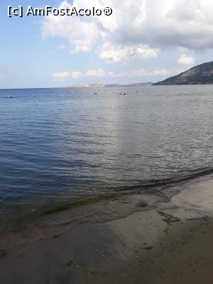 [P15] intrarea in Marmara de pe plaja hotelului » foto by adrianbogdan
 - 
<span class="allrVoted glyphicon glyphicon-heart hidden" id="av1109827"></span>
<a class="m-l-10 hidden" id="sv1109827" onclick="voting_Foto_DelVot(,1109827,25724)" role="button">șterge vot <span class="glyphicon glyphicon-remove"></span></a>
<a id="v91109827" class=" c-red"  onclick="voting_Foto_SetVot(1109827)" role="button"><span class="glyphicon glyphicon-heart-empty"></span> <b>LIKE</b> = Votează poza</a> <img class="hidden"  id="f1109827W9" src="/imagini/loader.gif" border="0" /><span class="AjErrMes hidden" id="e1109827ErM"></span>