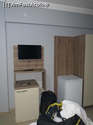[P04] tv, frigi, dulap si bagaj » foto by adrianbogdan
 - 
<span class="allrVoted glyphicon glyphicon-heart hidden" id="av1109810"></span>
<a class="m-l-10 hidden" id="sv1109810" onclick="voting_Foto_DelVot(,1109810,25724)" role="button">șterge vot <span class="glyphicon glyphicon-remove"></span></a>
<a id="v91109810" class=" c-red"  onclick="voting_Foto_SetVot(1109810)" role="button"><span class="glyphicon glyphicon-heart-empty"></span> <b>LIKE</b> = Votează poza</a> <img class="hidden"  id="f1109810W9" src="/imagini/loader.gif" border="0" /><span class="AjErrMes hidden" id="e1109810ErM"></span>