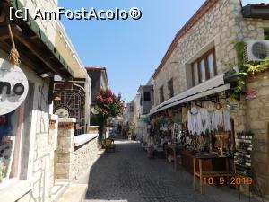 [P34] Străzi luate la picior în Alaçatı » foto by irinad
 - 
<span class="allrVoted glyphicon glyphicon-heart hidden" id="av1115157"></span>
<a class="m-l-10 hidden" id="sv1115157" onclick="voting_Foto_DelVot(,1115157,25781)" role="button">șterge vot <span class="glyphicon glyphicon-remove"></span></a>
<a id="v91115157" class=" c-red"  onclick="voting_Foto_SetVot(1115157)" role="button"><span class="glyphicon glyphicon-heart-empty"></span> <b>LIKE</b> = Votează poza</a> <img class="hidden"  id="f1115157W9" src="/imagini/loader.gif" border="0" /><span class="AjErrMes hidden" id="e1115157ErM"></span>