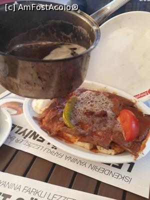 [P10] Doner kebabul lui Bogdan » foto by adrianbogdan
 - 
<span class="allrVoted glyphicon glyphicon-heart hidden" id="av1130302"></span>
<a class="m-l-10 hidden" id="sv1130302" onclick="voting_Foto_DelVot(,1130302,25804)" role="button">șterge vot <span class="glyphicon glyphicon-remove"></span></a>
<a id="v91130302" class=" c-red"  onclick="voting_Foto_SetVot(1130302)" role="button"><span class="glyphicon glyphicon-heart-empty"></span> <b>LIKE</b> = Votează poza</a> <img class="hidden"  id="f1130302W9" src="/imagini/loader.gif" border="0" /><span class="AjErrMes hidden" id="e1130302ErM"></span>