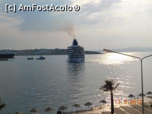 [P36] Vasul Gemini condus la plecare de mica ambarcaţiune a Gardei de Coastă » foto by irinad
 - 
<span class="allrVoted glyphicon glyphicon-heart hidden" id="av1117371"></span>
<a class="m-l-10 hidden" id="sv1117371" onclick="voting_Foto_DelVot(,1117371,25807)" role="button">șterge vot <span class="glyphicon glyphicon-remove"></span></a>
<a id="v91117371" class=" c-red"  onclick="voting_Foto_SetVot(1117371)" role="button"><span class="glyphicon glyphicon-heart-empty"></span> <b>LIKE</b> = Votează poza</a> <img class="hidden"  id="f1117371W9" src="/imagini/loader.gif" border="0" /><span class="AjErrMes hidden" id="e1117371ErM"></span>