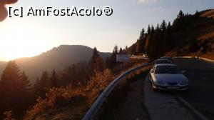 [P15] Pe drumul de întoarcere, ne luăm rămas bun de la soare și de la comuna Moroeni » foto by Dragoș_MD
 - 
<span class="allrVoted glyphicon glyphicon-heart hidden" id="av1118157"></span>
<a class="m-l-10 hidden" id="sv1118157" onclick="voting_Foto_DelVot(,1118157,25822)" role="button">șterge vot <span class="glyphicon glyphicon-remove"></span></a>
<a id="v91118157" class=" c-red"  onclick="voting_Foto_SetVot(1118157)" role="button"><span class="glyphicon glyphicon-heart-empty"></span> <b>LIKE</b> = Votează poza</a> <img class="hidden"  id="f1118157W9" src="/imagini/loader.gif" border="0" /><span class="AjErrMes hidden" id="e1118157ErM"></span>