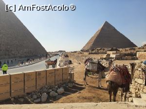 [P02] Piramidele de la Giza » foto by adso
 - 
<span class="allrVoted glyphicon glyphicon-heart hidden" id="av1417018"></span>
<a class="m-l-10 hidden" id="sv1417018" onclick="voting_Foto_DelVot(,1417018,25858)" role="button">șterge vot <span class="glyphicon glyphicon-remove"></span></a>
<a id="v91417018" class=" c-red"  onclick="voting_Foto_SetVot(1417018)" role="button"><span class="glyphicon glyphicon-heart-empty"></span> <b>LIKE</b> = Votează poza</a> <img class="hidden"  id="f1417018W9" src="/imagini/loader.gif" border="0" /><span class="AjErrMes hidden" id="e1417018ErM"></span>