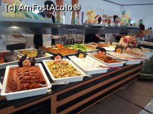 [P04] Restaurant Anka- Ortahisar/Cappadocia-salon servire cu bufet preparate reci si salate » foto by ile57b
 - 
<span class="allrVoted glyphicon glyphicon-heart hidden" id="av1359595"></span>
<a class="m-l-10 hidden" id="sv1359595" onclick="voting_Foto_DelVot(,1359595,25901)" role="button">șterge vot <span class="glyphicon glyphicon-remove"></span></a>
<a id="v91359595" class=" c-red"  onclick="voting_Foto_SetVot(1359595)" role="button"><span class="glyphicon glyphicon-heart-empty"></span> <b>LIKE</b> = Votează poza</a> <img class="hidden"  id="f1359595W9" src="/imagini/loader.gif" border="0" /><span class="AjErrMes hidden" id="e1359595ErM"></span>