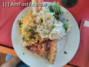 [P16] Le Comptoir de Georges: Quiche Lorraine » foto by Carmen Ion
 - 
<span class="allrVoted glyphicon glyphicon-heart hidden" id="av1127176"></span>
<a class="m-l-10 hidden" id="sv1127176" onclick="voting_Foto_DelVot(,1127176,25922)" role="button">șterge vot <span class="glyphicon glyphicon-remove"></span></a>
<a id="v91127176" class=" c-red"  onclick="voting_Foto_SetVot(1127176)" role="button"><span class="glyphicon glyphicon-heart-empty"></span> <b>LIKE</b> = Votează poza</a> <img class="hidden"  id="f1127176W9" src="/imagini/loader.gif" border="0" /><span class="AjErrMes hidden" id="e1127176ErM"></span>