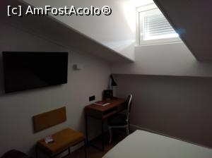 [P02] Măsuţa înghesuită sub geam » foto by Marius 72
 - 
<span class="allrVoted glyphicon glyphicon-heart hidden" id="av1128025"></span>
<a class="m-l-10 hidden" id="sv1128025" onclick="voting_Foto_DelVot(,1128025,25932)" role="button">șterge vot <span class="glyphicon glyphicon-remove"></span></a>
<a id="v91128025" class=" c-red"  onclick="voting_Foto_SetVot(1128025)" role="button"><span class="glyphicon glyphicon-heart-empty"></span> <b>LIKE</b> = Votează poza</a> <img class="hidden"  id="f1128025W9" src="/imagini/loader.gif" border="0" /><span class="AjErrMes hidden" id="e1128025ErM"></span>