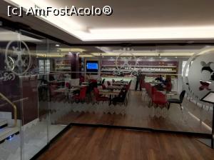 [P08] Barul şi sala de servit micul dejun » foto by Marius 72
 - 
<span class="allrVoted glyphicon glyphicon-heart hidden" id="av1128031"></span>
<a class="m-l-10 hidden" id="sv1128031" onclick="voting_Foto_DelVot(,1128031,25932)" role="button">șterge vot <span class="glyphicon glyphicon-remove"></span></a>
<a id="v91128031" class=" c-red"  onclick="voting_Foto_SetVot(1128031)" role="button"><span class="glyphicon glyphicon-heart-empty"></span> <b>LIKE</b> = Votează poza</a> <img class="hidden"  id="f1128031W9" src="/imagini/loader.gif" border="0" /><span class="AjErrMes hidden" id="e1128031ErM"></span>