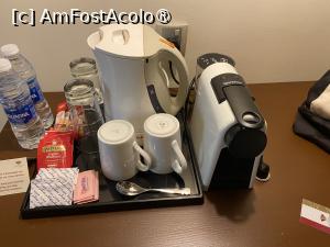 [P20] Fanar Hotel & Residences - setul pentru prepararea ceaiului şi cafelei » foto by nicole33
 - 
<span class="allrVoted glyphicon glyphicon-heart hidden" id="av1470868"></span>
<a class="m-l-10 hidden" id="sv1470868" onclick="voting_Foto_DelVot(,1470868,25939)" role="button">șterge vot <span class="glyphicon glyphicon-remove"></span></a>
<a id="v91470868" class=" c-red"  onclick="voting_Foto_SetVot(1470868)" role="button"><span class="glyphicon glyphicon-heart-empty"></span> <b>LIKE</b> = Votează poza</a> <img class="hidden"  id="f1470868W9" src="/imagini/loader.gif" border="0" /><span class="AjErrMes hidden" id="e1470868ErM"></span>