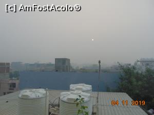 [P09] smog, soare palid în plina zi » foto by Yolanda
 - 
<span class="allrVoted glyphicon glyphicon-heart hidden" id="av1129084"></span>
<a class="m-l-10 hidden" id="sv1129084" onclick="voting_Foto_DelVot(,1129084,25945)" role="button">șterge vot <span class="glyphicon glyphicon-remove"></span></a>
<a id="v91129084" class=" c-red"  onclick="voting_Foto_SetVot(1129084)" role="button"><span class="glyphicon glyphicon-heart-empty"></span> <b>LIKE</b> = Votează poza</a> <img class="hidden"  id="f1129084W9" src="/imagini/loader.gif" border="0" /><span class="AjErrMes hidden" id="e1129084ErM"></span>