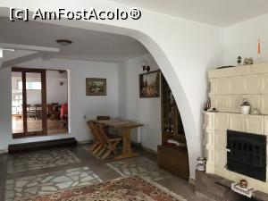 [P07] Vila Luminişul Moieciu - livingurile » foto by nicole33
 - 
<span class="allrVoted glyphicon glyphicon-heart hidden" id="av1131503"></span>
<a class="m-l-10 hidden" id="sv1131503" onclick="voting_Foto_DelVot(,1131503,25982)" role="button">șterge vot <span class="glyphicon glyphicon-remove"></span></a>
<a id="v91131503" class=" c-red"  onclick="voting_Foto_SetVot(1131503)" role="button"><span class="glyphicon glyphicon-heart-empty"></span> <b>LIKE</b> = Votează poza</a> <img class="hidden"  id="f1131503W9" src="/imagini/loader.gif" border="0" /><span class="AjErrMes hidden" id="e1131503ErM"></span>
