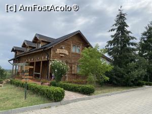 [P17] Taverna Stejarul din Oveselu. Una dintre variantele de cazare din sat!  » foto by Floria
 - 
<span class="allrVoted glyphicon glyphicon-heart hidden" id="av1497640"></span>
<a class="m-l-10 hidden" id="sv1497640" onclick="voting_Foto_DelVot(,1497640,26016)" role="button">șterge vot <span class="glyphicon glyphicon-remove"></span></a>
<a id="v91497640" class=" c-red"  onclick="voting_Foto_SetVot(1497640)" role="button"><span class="glyphicon glyphicon-heart-empty"></span> <b>LIKE</b> = Votează poza</a> <img class="hidden"  id="f1497640W9" src="/imagini/loader.gif" border="0" /><span class="AjErrMes hidden" id="e1497640ErM"></span>