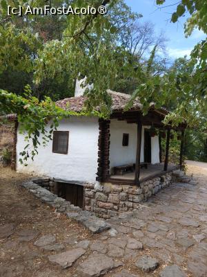 [P04] Casă în muzeu. » foto by tata123 🔱
 - 
<span class="allrVoted glyphicon glyphicon-heart hidden" id="av1546860"></span>
<a class="m-l-10 hidden" id="sv1546860" onclick="voting_Foto_DelVot(,1546860,26057)" role="button">șterge vot <span class="glyphicon glyphicon-remove"></span></a>
<a id="v91546860" class=" c-red"  onclick="voting_Foto_SetVot(1546860)" role="button"><span class="glyphicon glyphicon-heart-empty"></span> <b>LIKE</b> = Votează poza</a> <img class="hidden"  id="f1546860W9" src="/imagini/loader.gif" border="0" /><span class="AjErrMes hidden" id="e1546860ErM"></span>